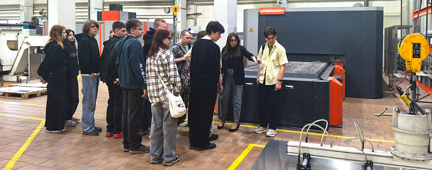 НПО «ЛИТ» и колледжи: профориентационные экскурсии для будущих специалистов
